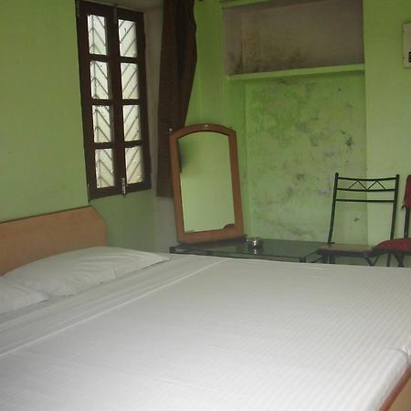 Shivakashi Guest House Bénarès Extérieur photo